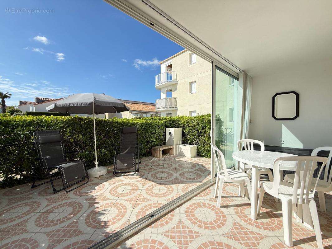Appartement à VAUX-SUR-MER