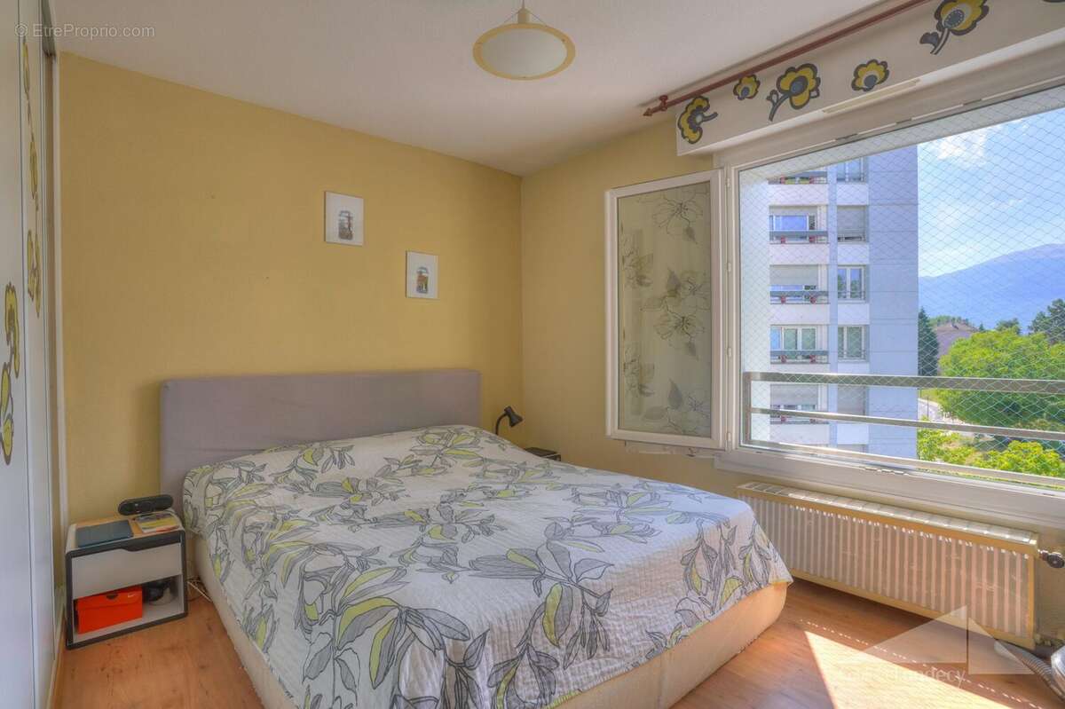 Appartement 89 m² à Saint-Genis-Pouilly  - photo 8