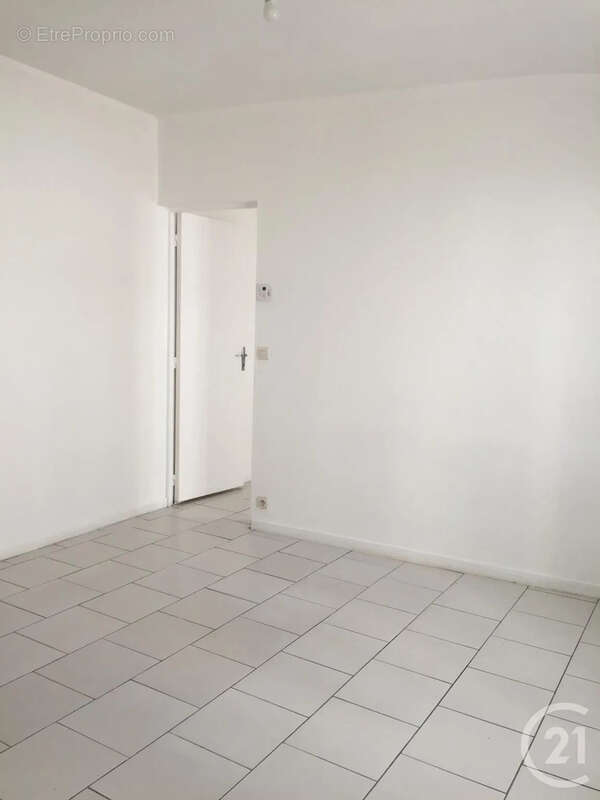 Appartement à FONTAINEBLEAU