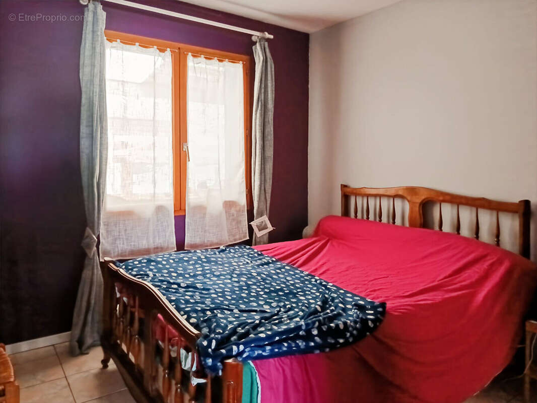 Maison contemporaine 5 pièces à vendre à Saint Sever  HAUT- 220 560 - photo 5