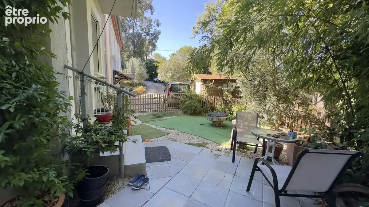 Deux maisons mitoyennes et un appartement avec jardin et garage - photo 24