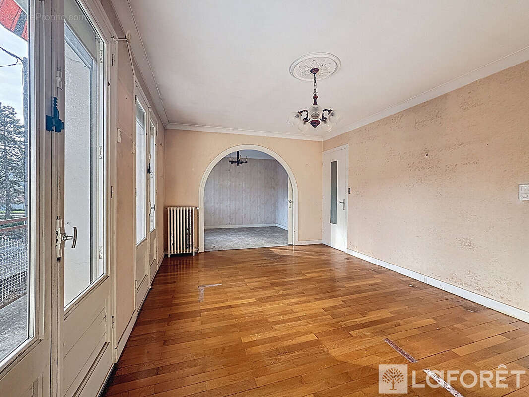 Maison à BOURGOIN-JALLIEU