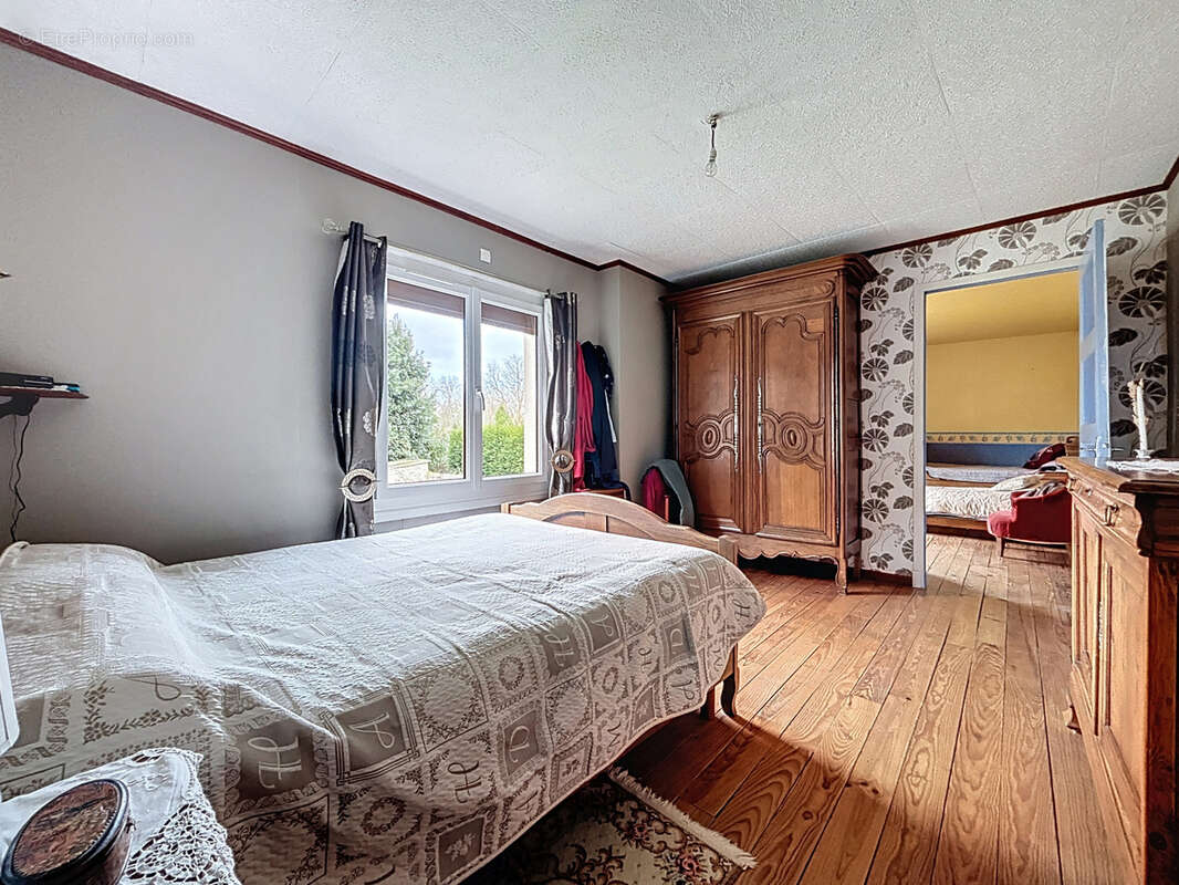 Maison à HOTTOT-LES-BAGUES