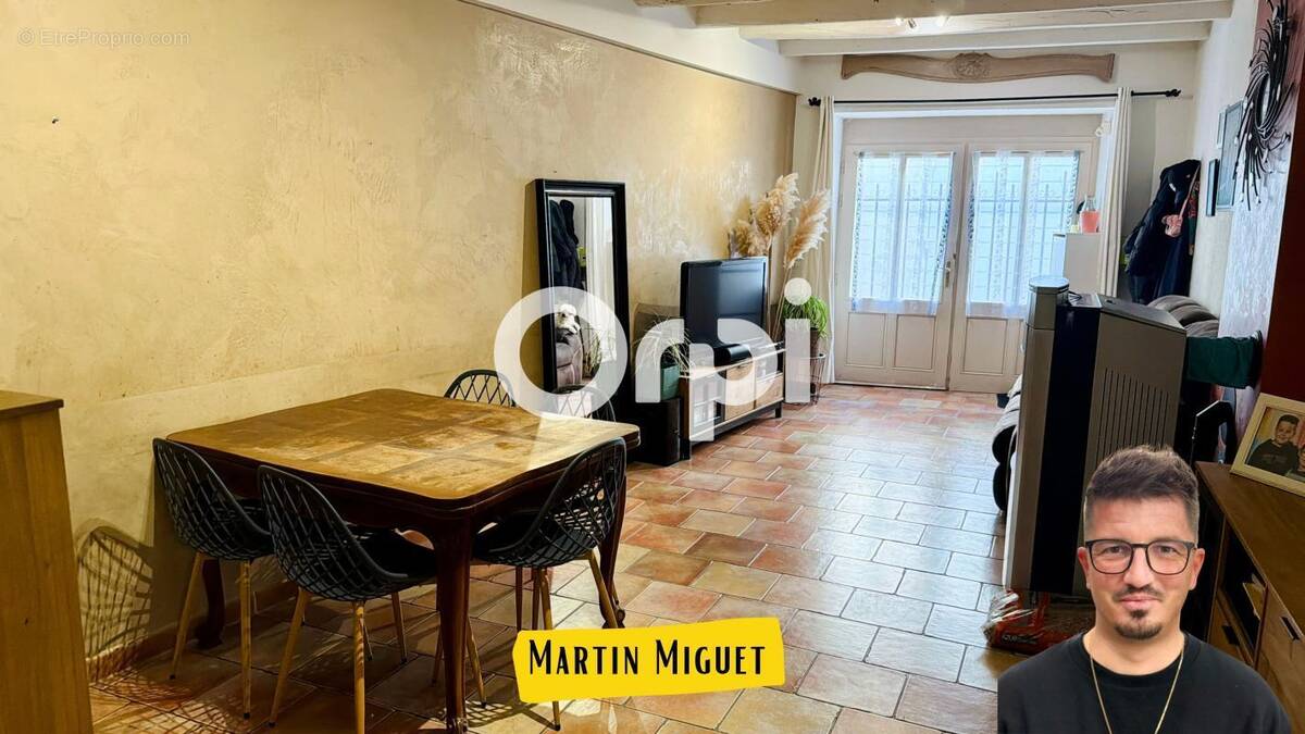 Maison à SAINT-GEOIRE-EN-VALDAINE