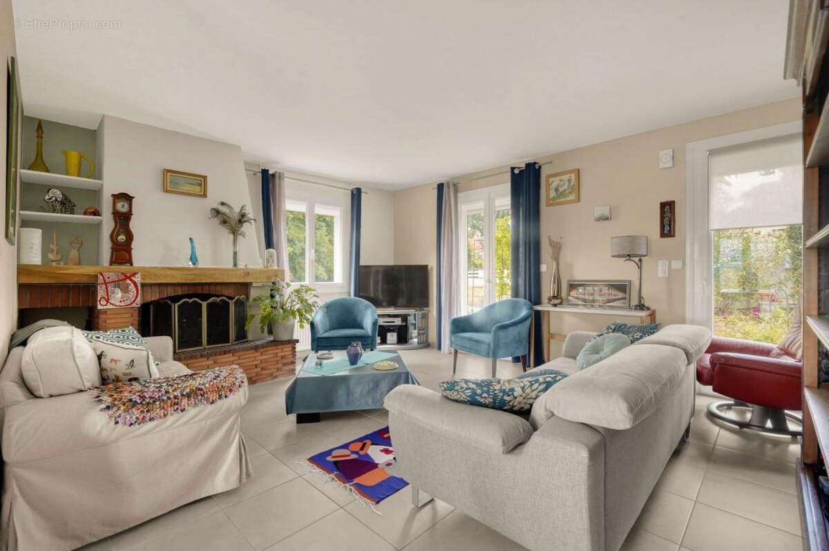 Maison à SAINT-ORENS-DE-GAMEVILLE