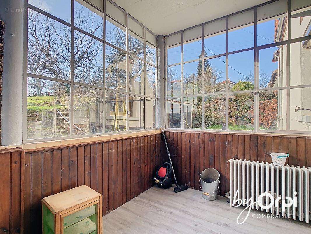 Maison à SAINT-ELOY-LES-MINES