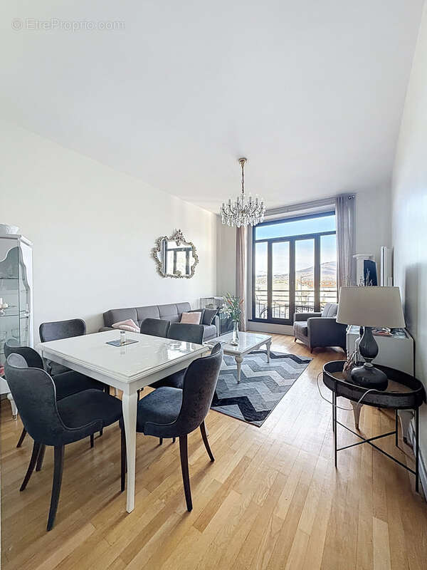 Appartement à AIX-LES-BAINS