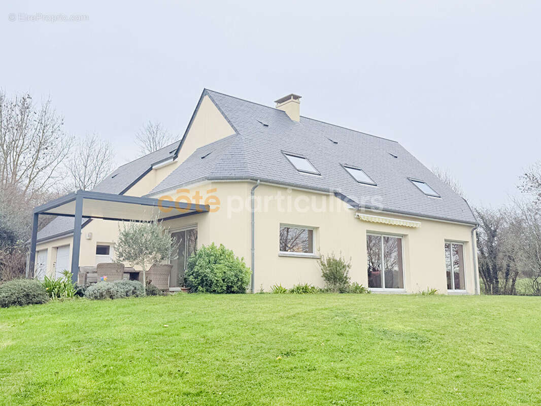 Maison à LA BARRE-DE-SEMILLY