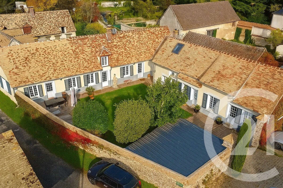 Maison à ROUVRES