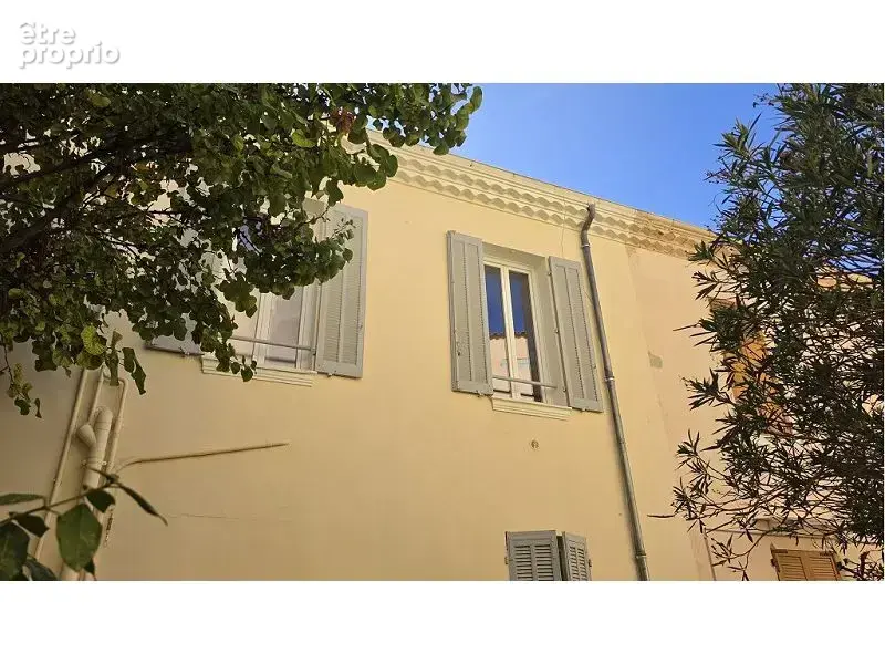 Appartement 4 pièces 209 m² à vendre à Hyeres (83400) - photo 2