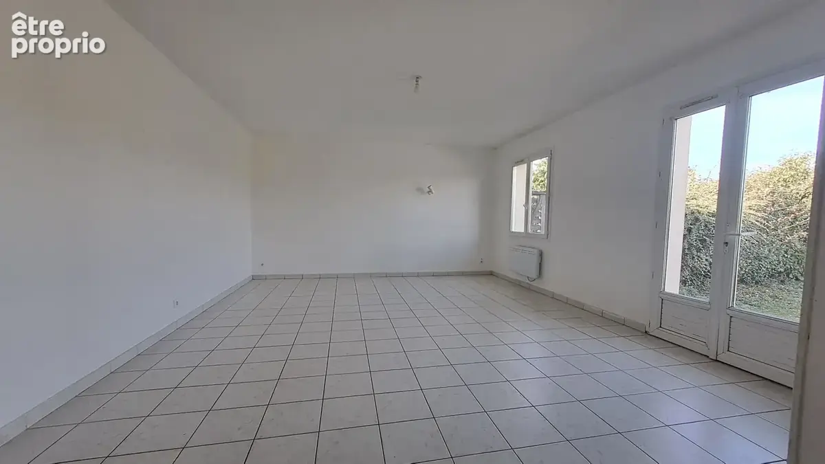 Maison 4 pièces 83 m² à vendre à Coulonges-Sur-L'autize (79160) - photo 2