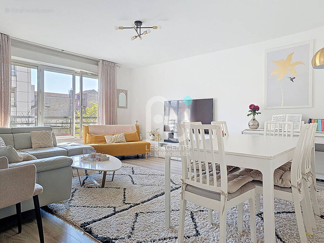Appartement à ASNIERES-SUR-SEINE
