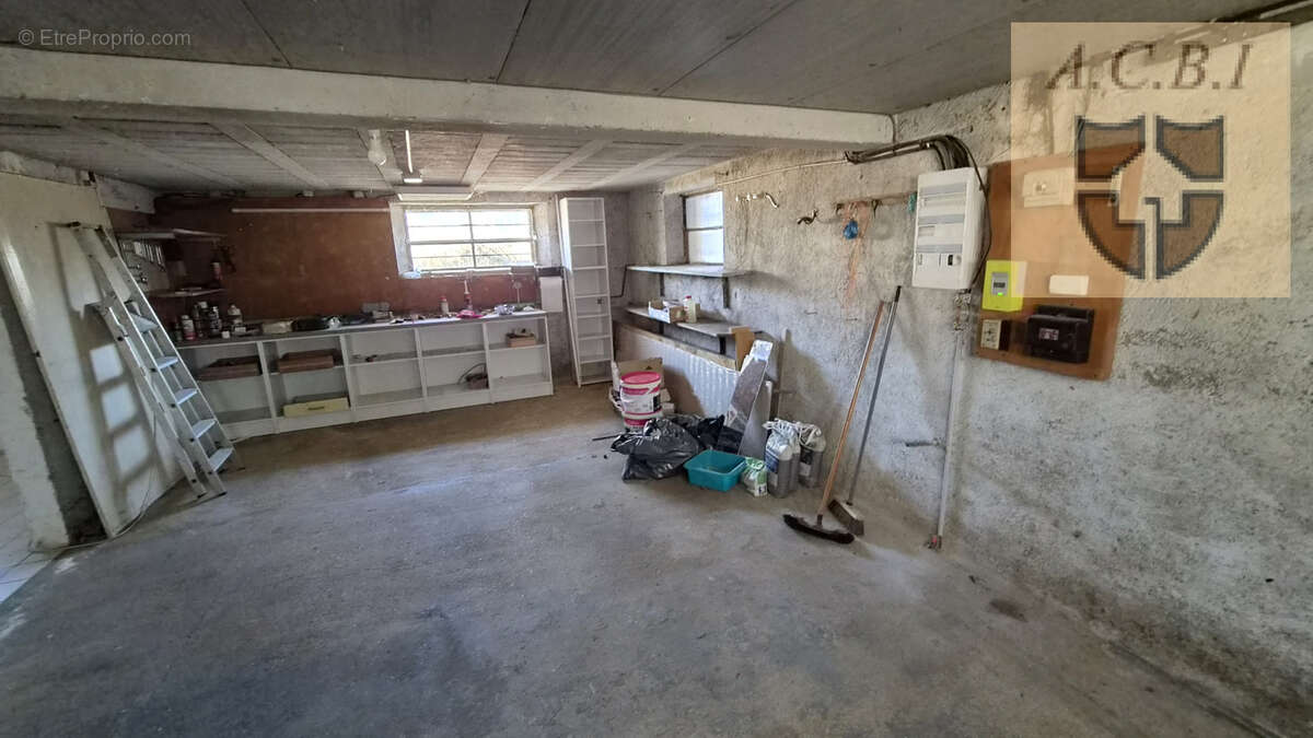 Vendôme   Maison de caractère proche centre-ville avec sous-sol total et garage - photo 8