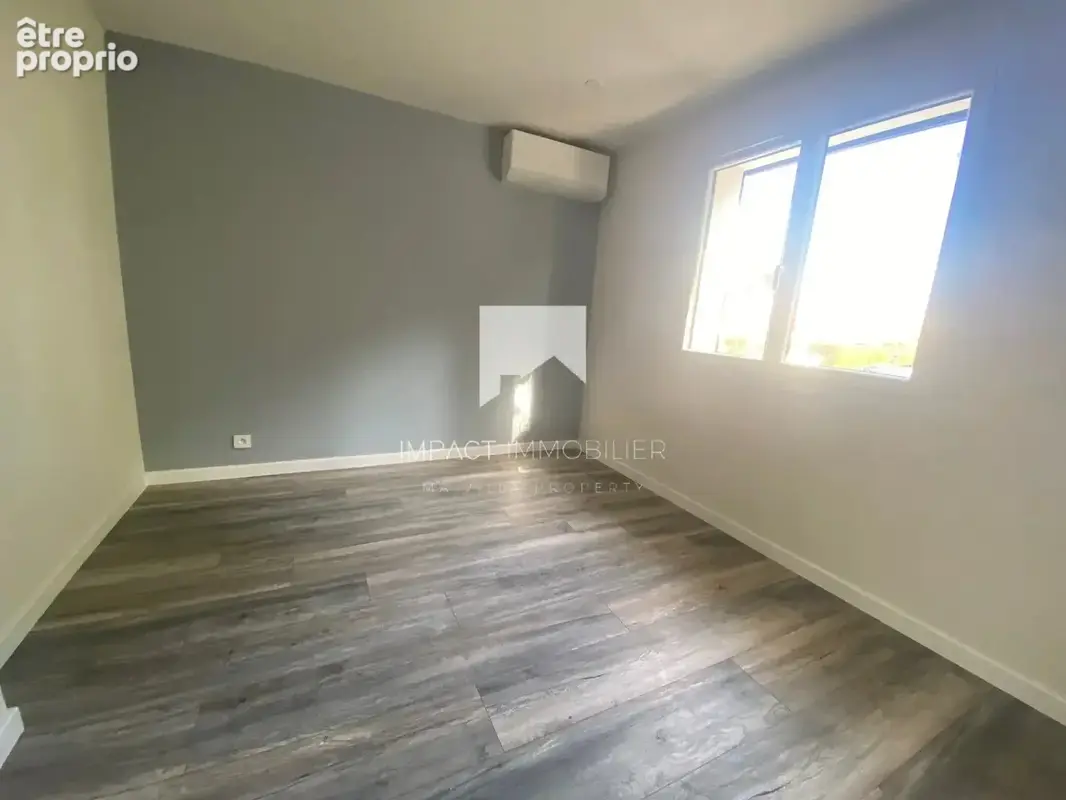 Hyères – olbius-riquier  maison rénovée de 160 m² – 4 chambres – lotissement sécurisé - photo 9