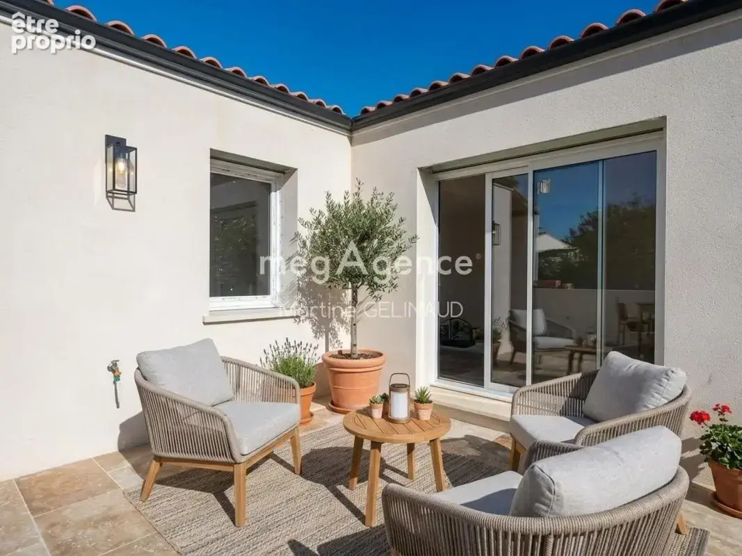 Maison 5 pièces 85 m² à vendre à Saintes (17100) - photo 7
