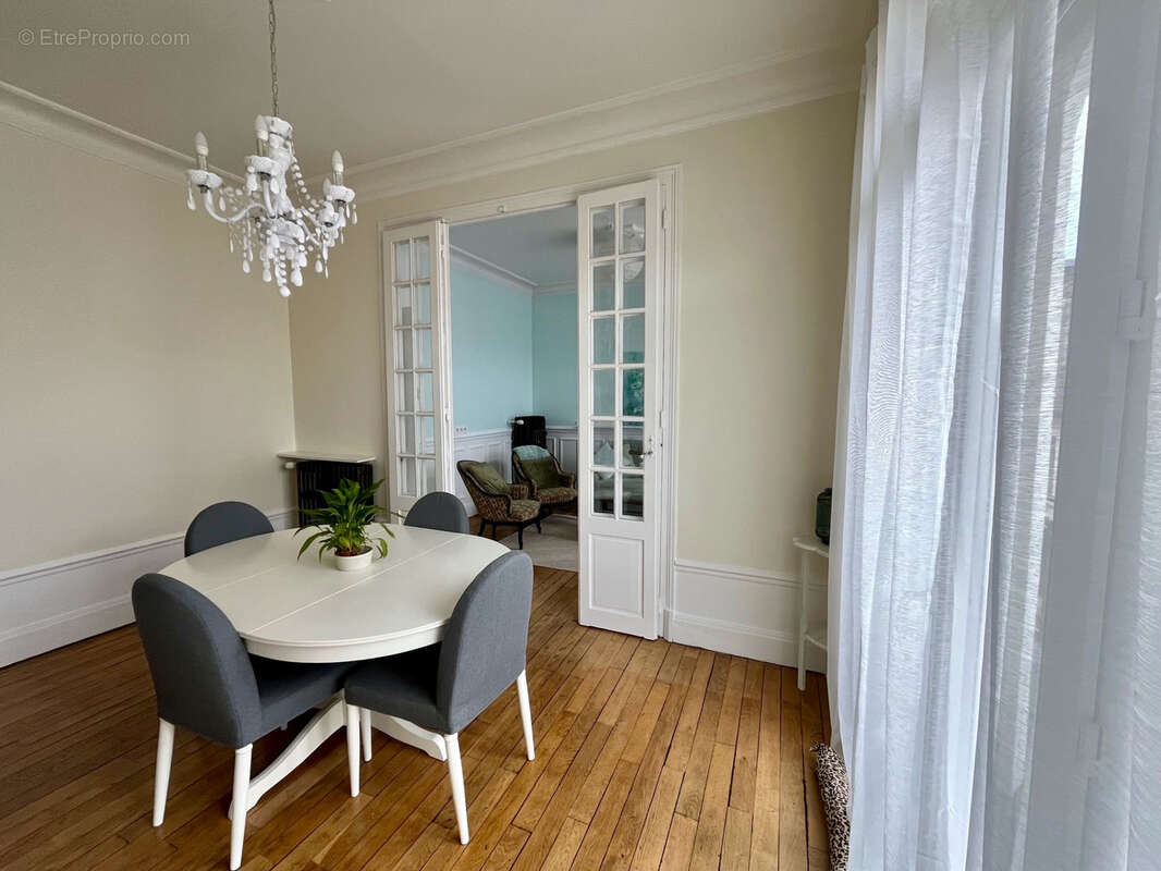 Appartement à VICHY