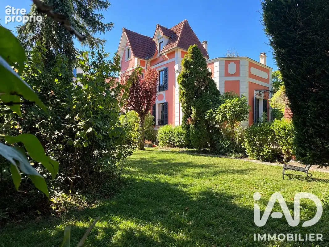 Photo 2 - Maison à GARCHES