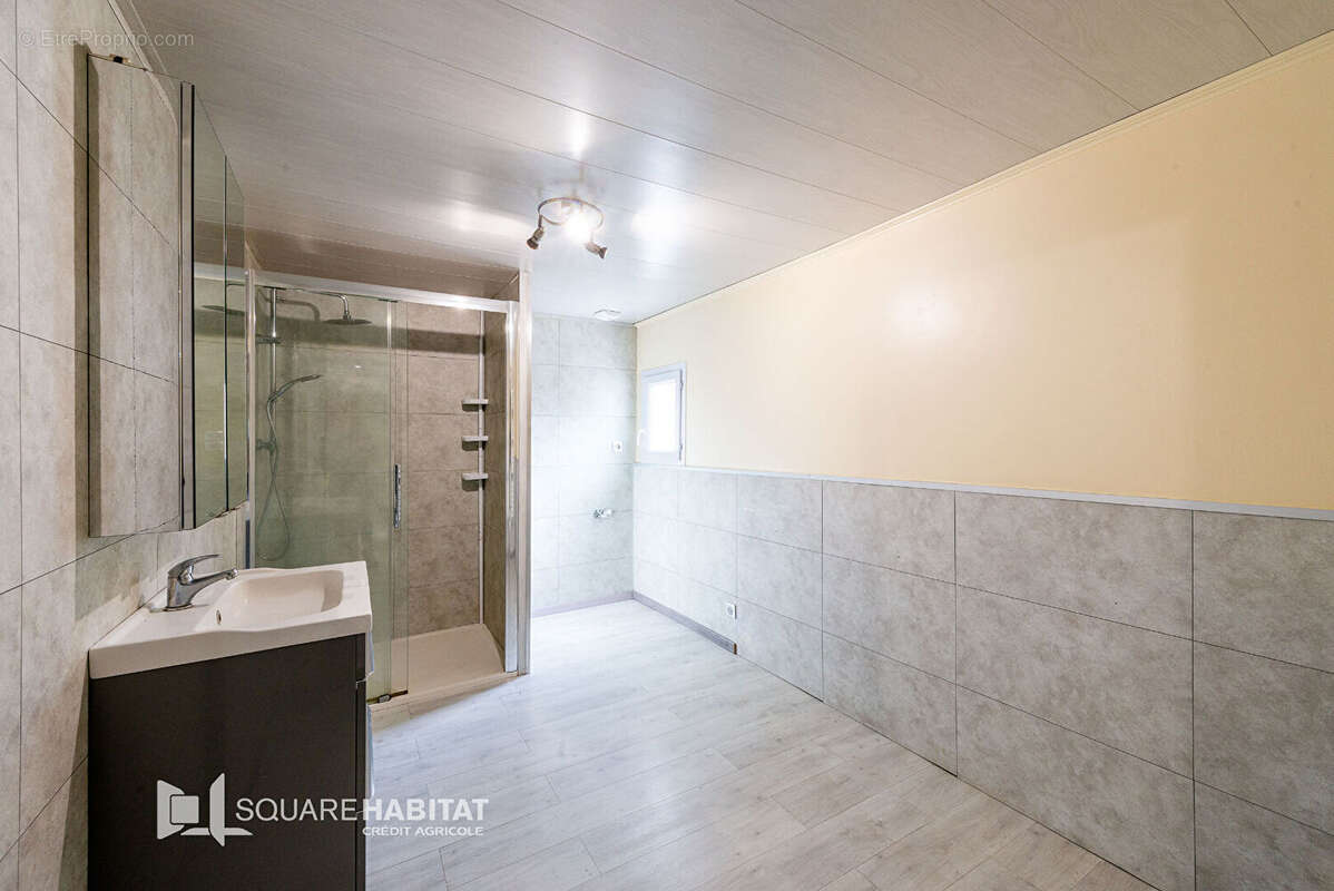 Maison à VIEUX-CONDE