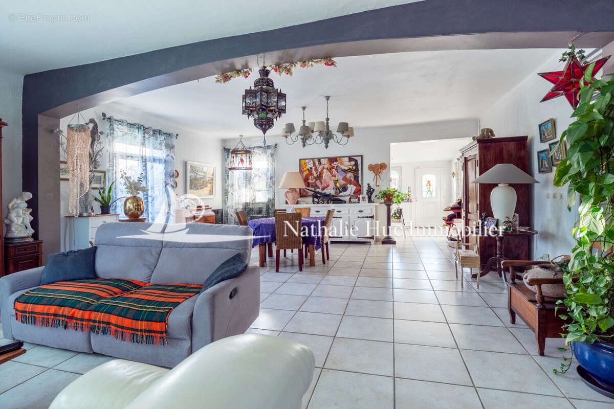 Maison à SAINT-CYPRIEN