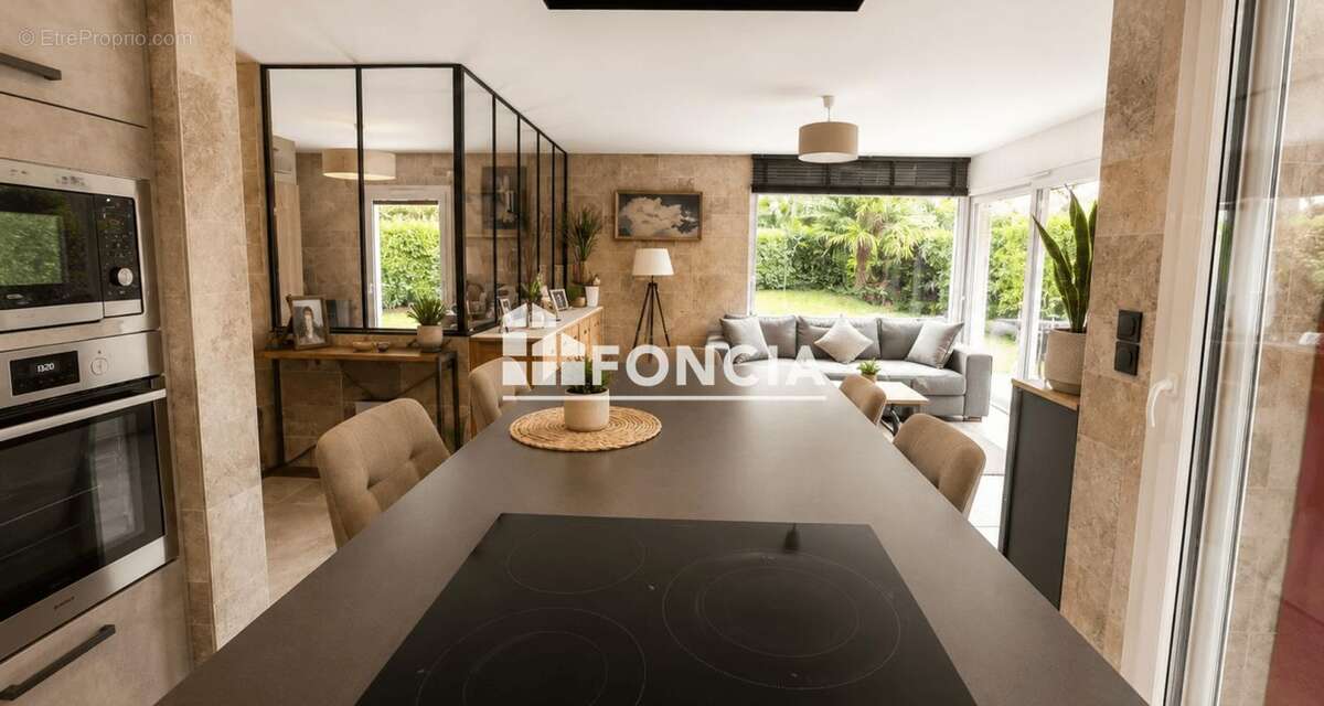 Appartement à THONON-LES-BAINS