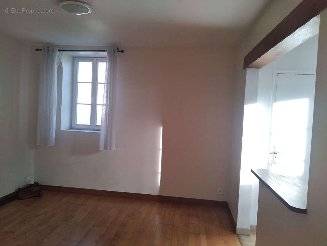 Appartement à MANTES-LA-JOLIE