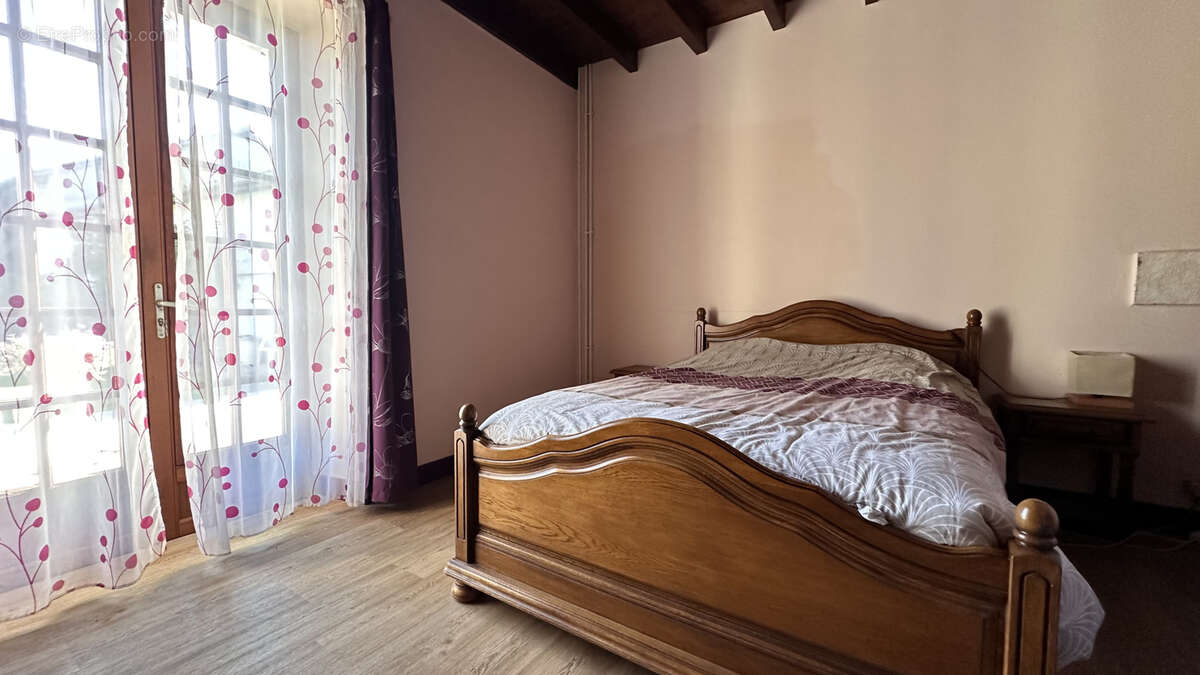 Maison à SAINT-ANDRE-DE-DOUBLE