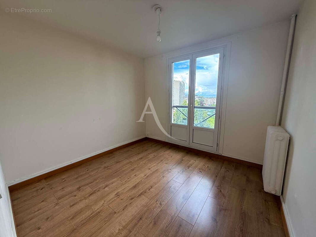 Appartement à CHATILLON