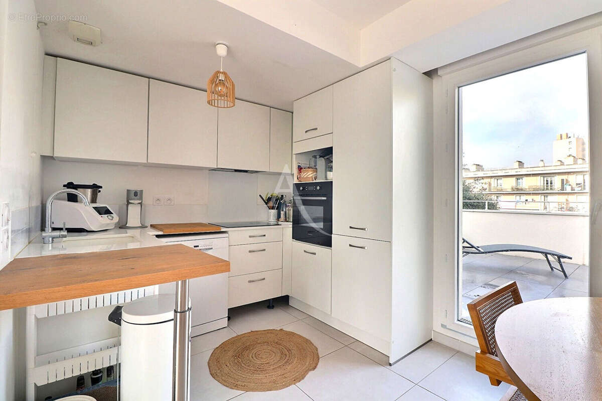 Appartement à MARSEILLE-9E