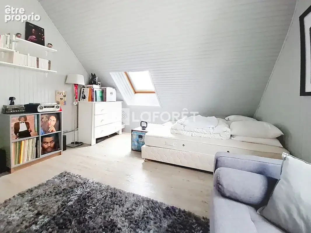 Appartement Bailly Romainvilliers 4 pièce(s) 84 m2 - photo 5
