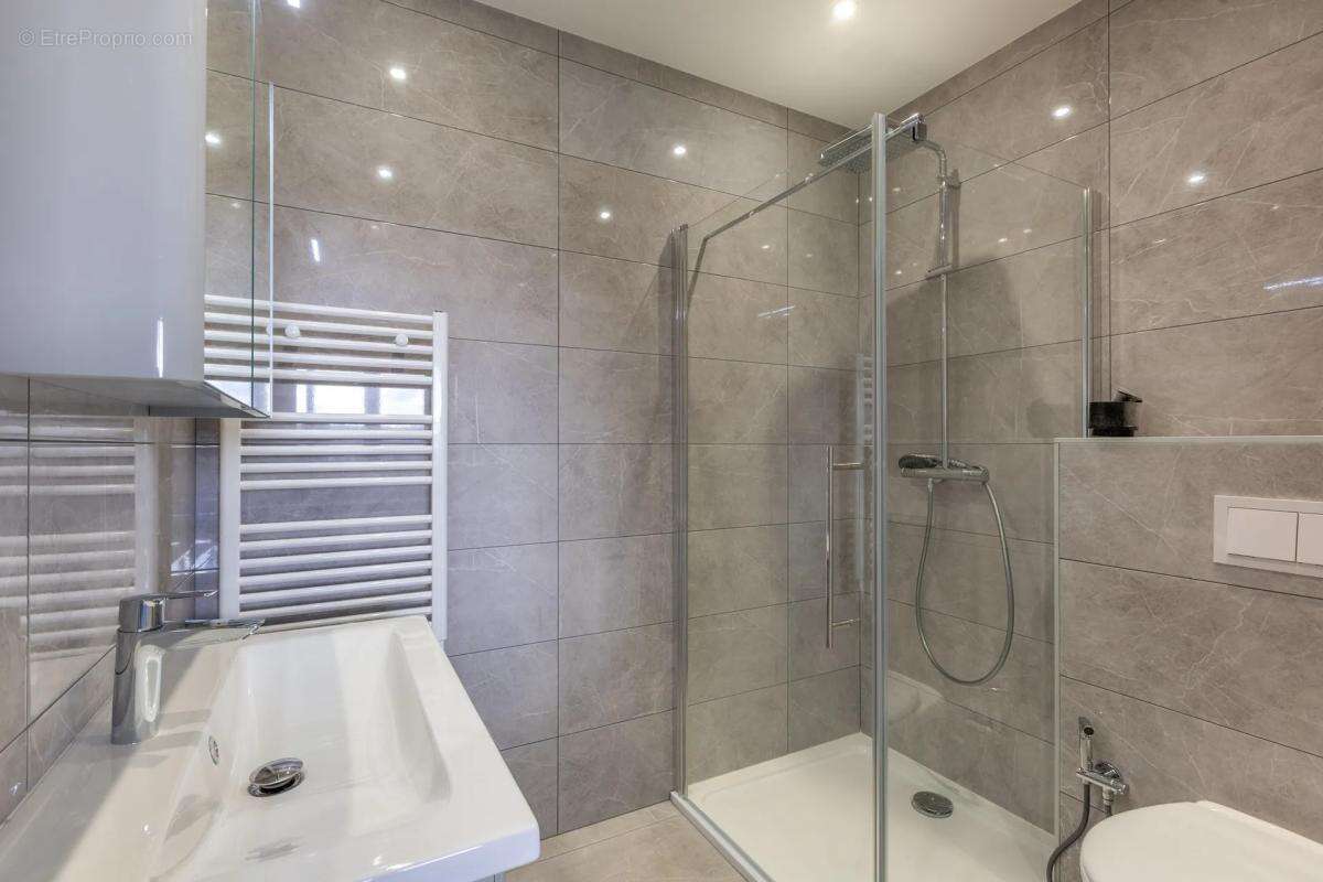 Maison à BOURGOIN-JALLIEU