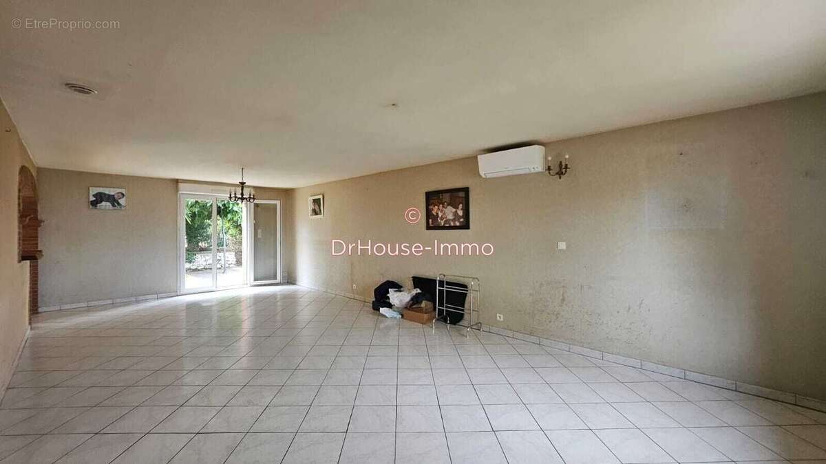 Maison à PECHBONNIEU