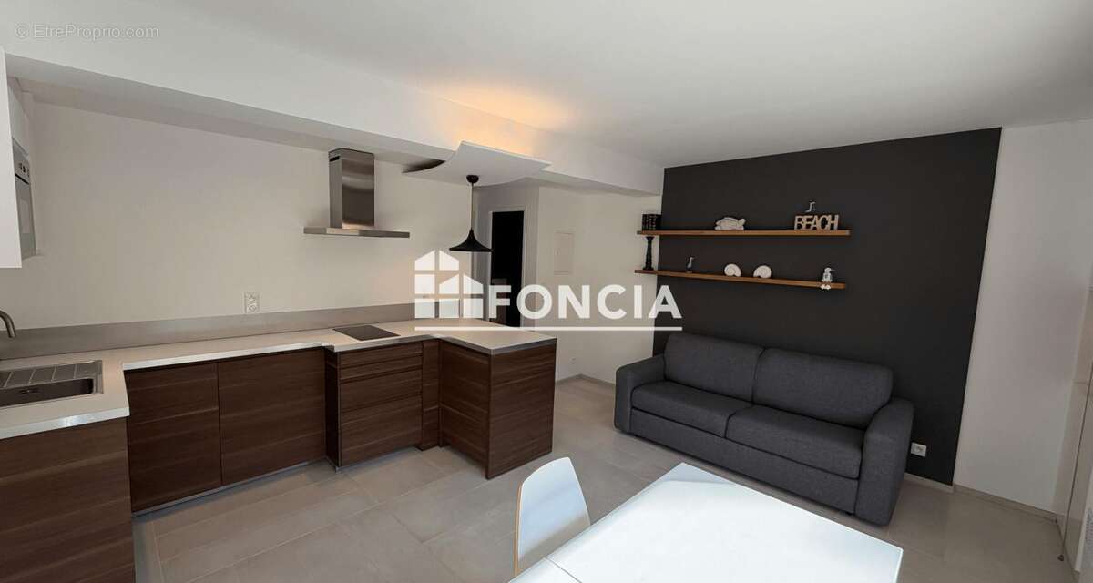 Appartement à HYERES