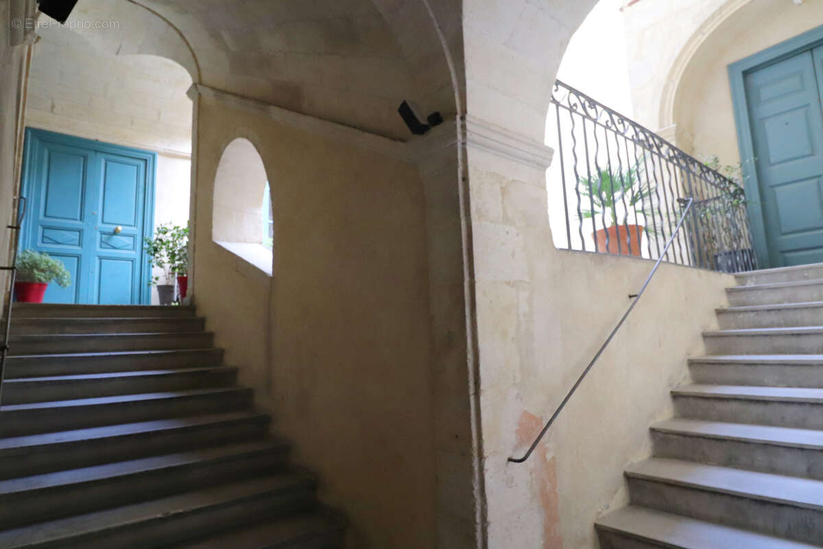 Appartement à NIMES