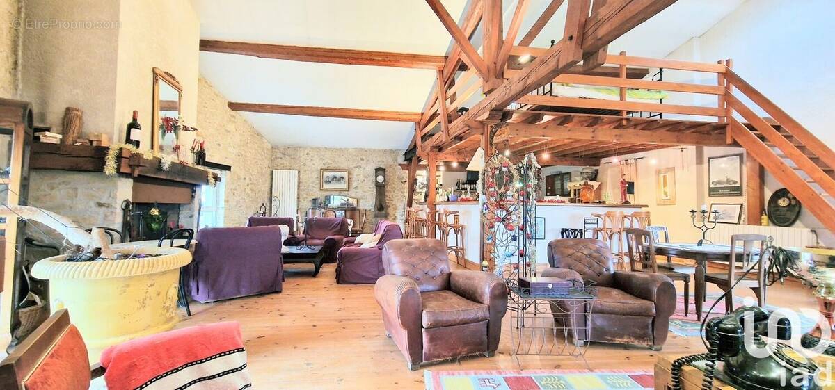 Photo 1 - Maison à DONAZAC