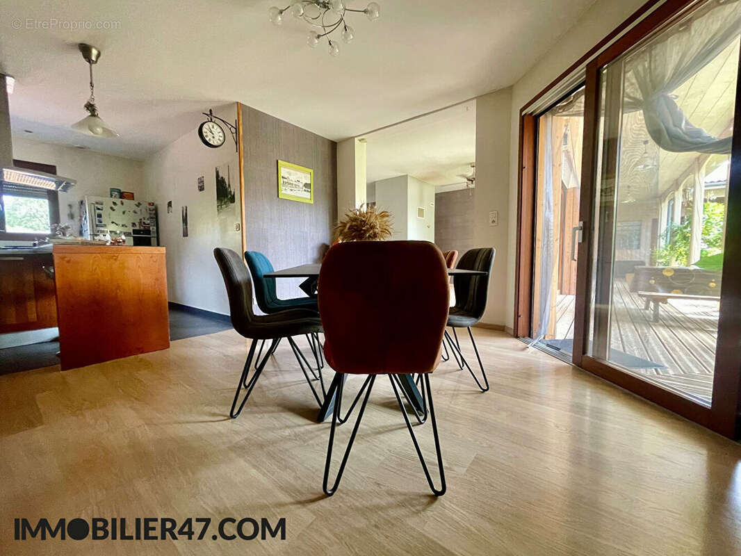 Villa de plain pied avec local professionnel - photo 5