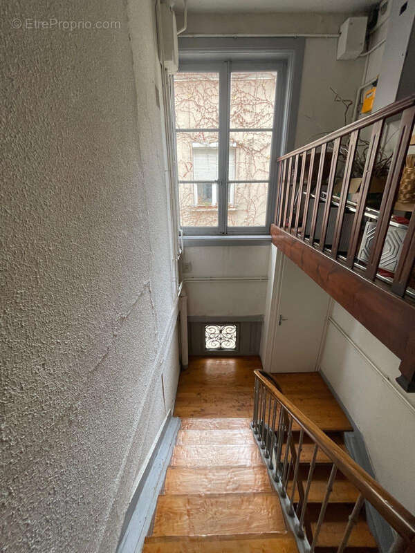 Appartement à SAINT-ETIENNE