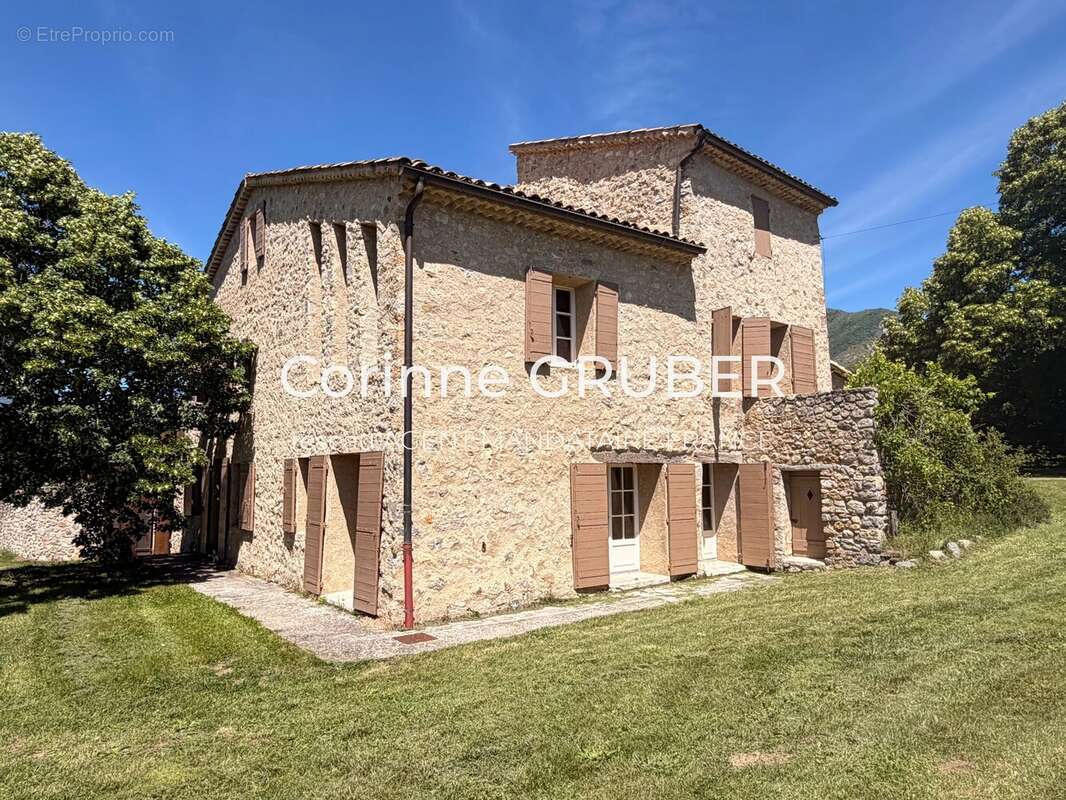 Maison à THOARD