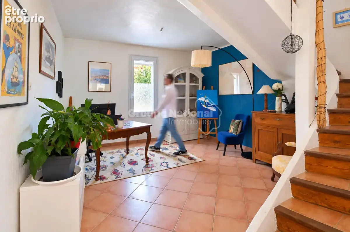 Châteauneuf les martigues - maison de village avec jardin et piscine - photo 5