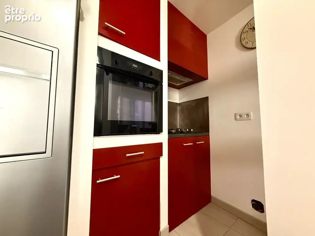 EXCLUSIVITÉ Maison de ville rénovée de 80 m2, 3ch, proche de la cathédrale. - photo 13