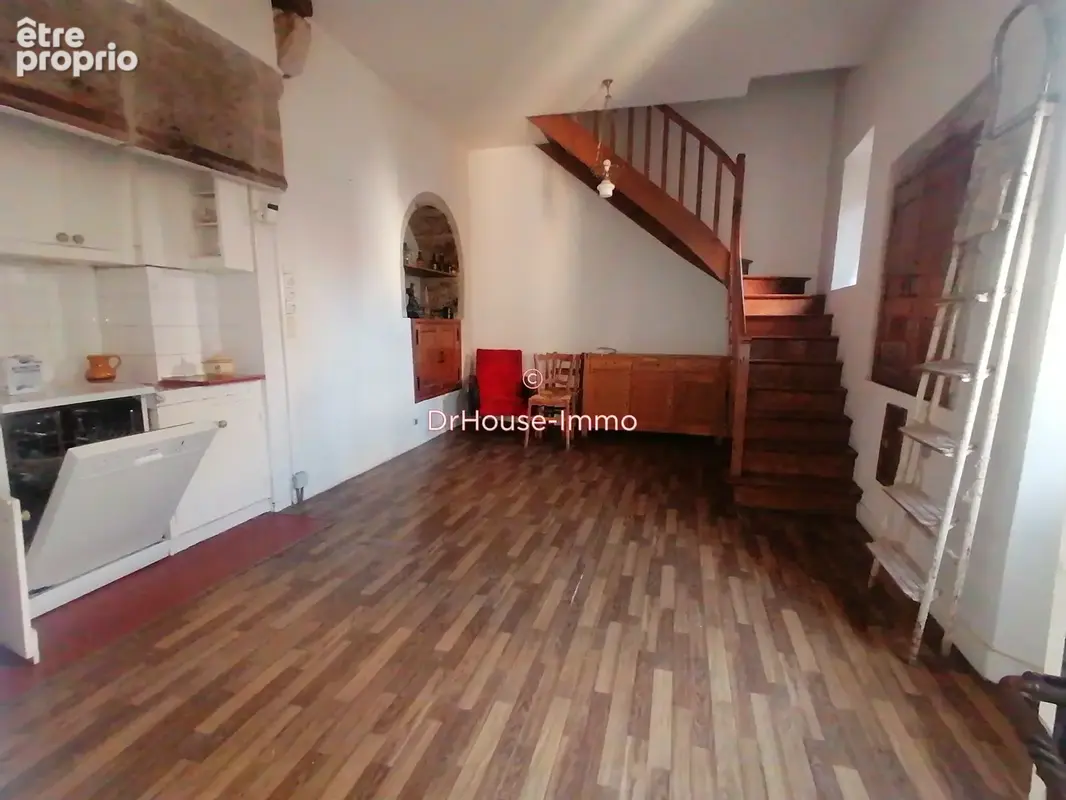 Maison 4 pièces 145 m² à vendre à Saint-Cere (46400) - photo 3