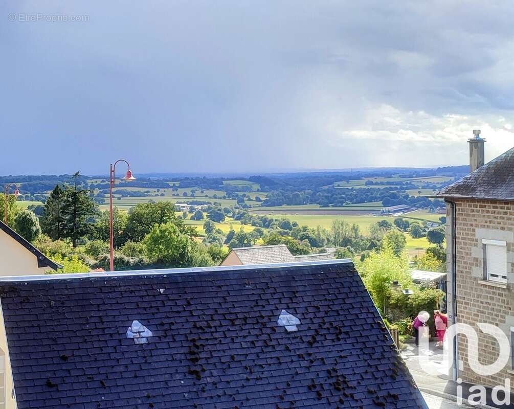 Photo 2 - Maison à JUVIGNY-LE-TERTRE