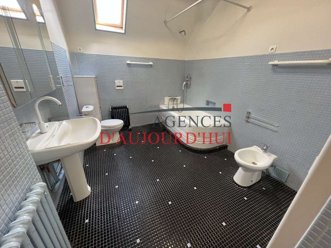 Maison à VILLERS-BOCAGE