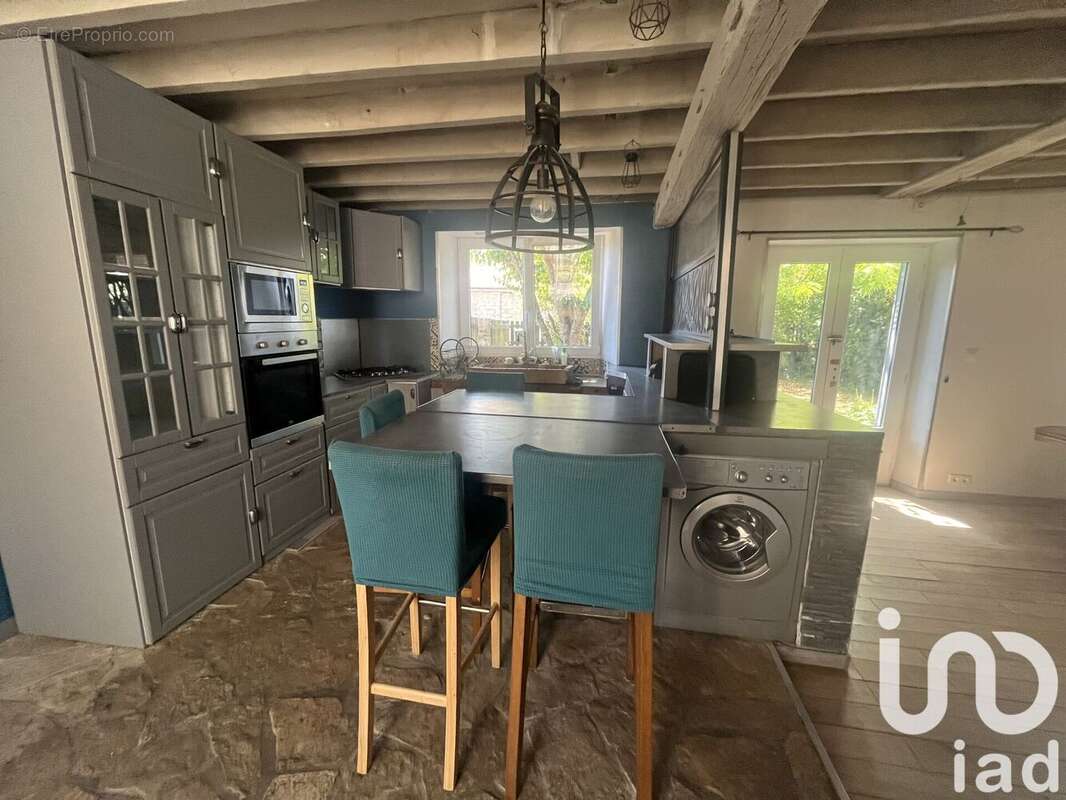 Photo 2 - Maison à VILLEMER