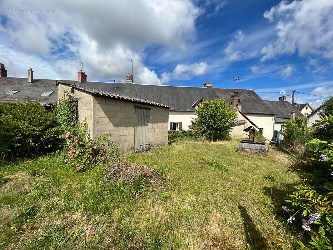 Maison à AUBIGNY-SUR-NERE