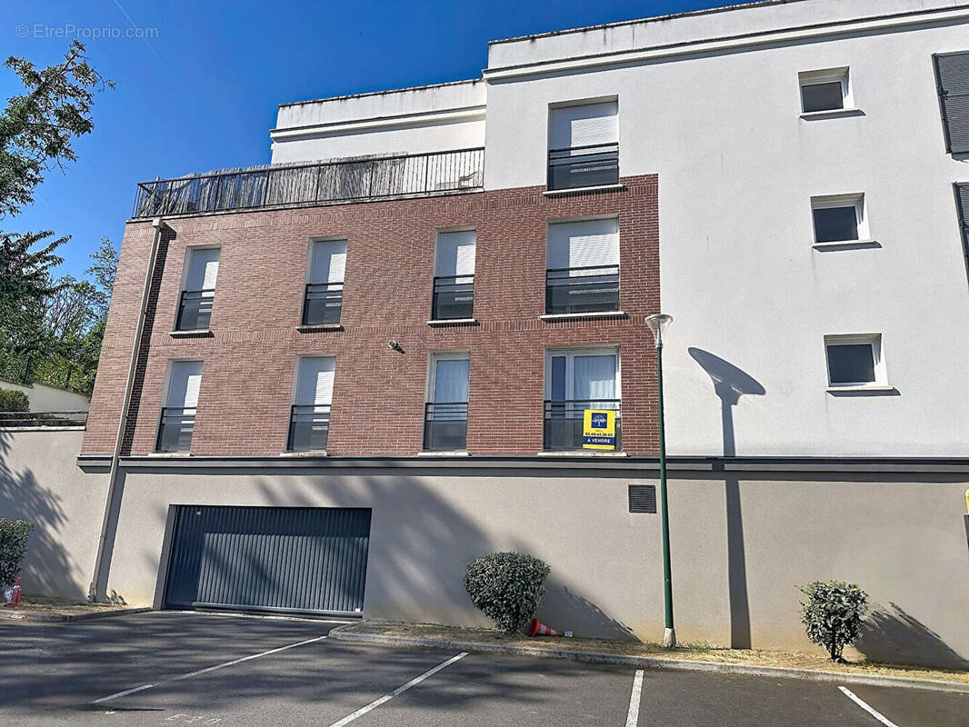 Appartement à NANTEUIL-LES-MEAUX