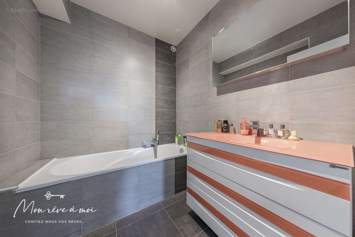 Maison à CARRIERES-SUR-SEINE