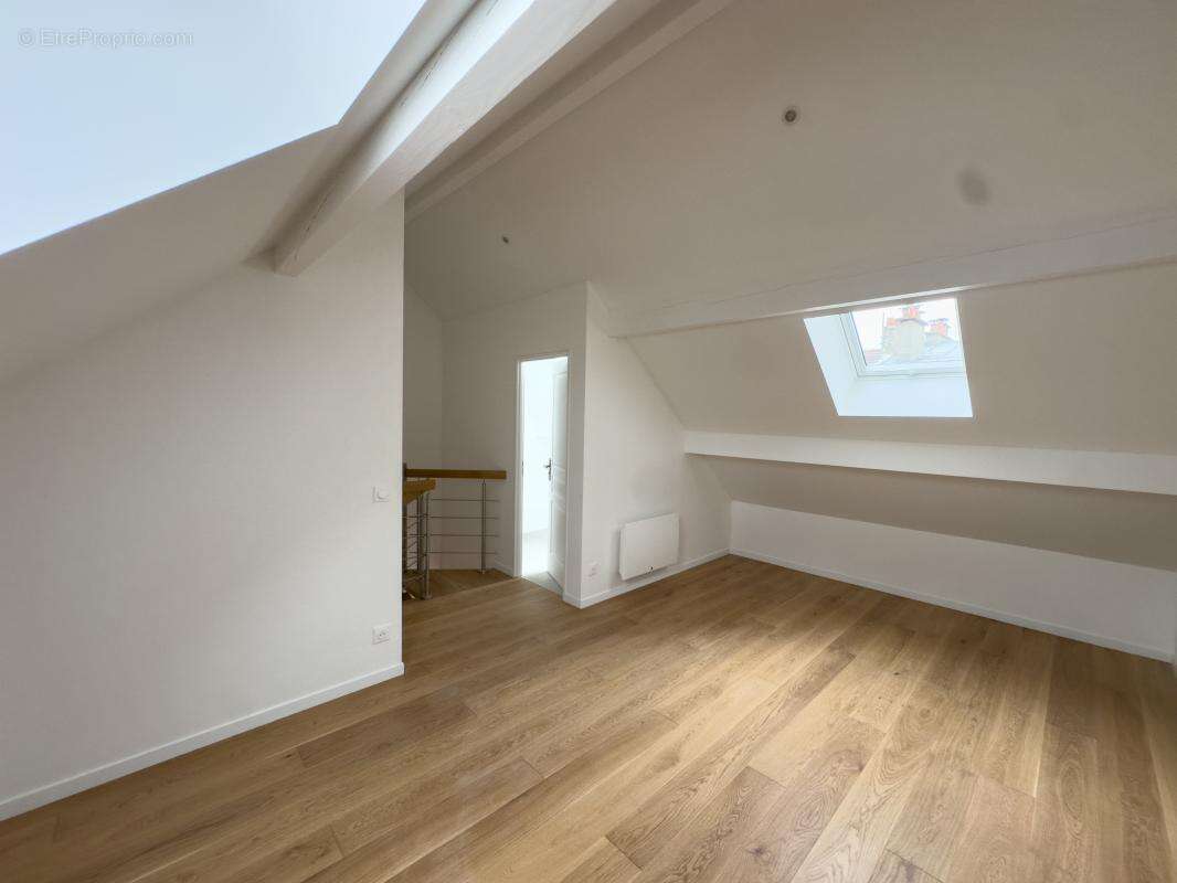 Appartement à SAINT-OUEN