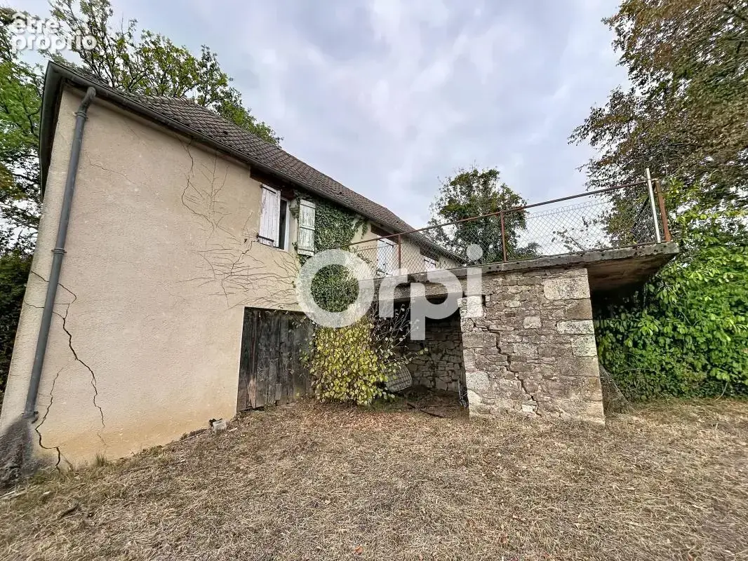 Maison À Vendre idéalement situé sur les hauteurs du Lardin Saint Lazare - photo 4