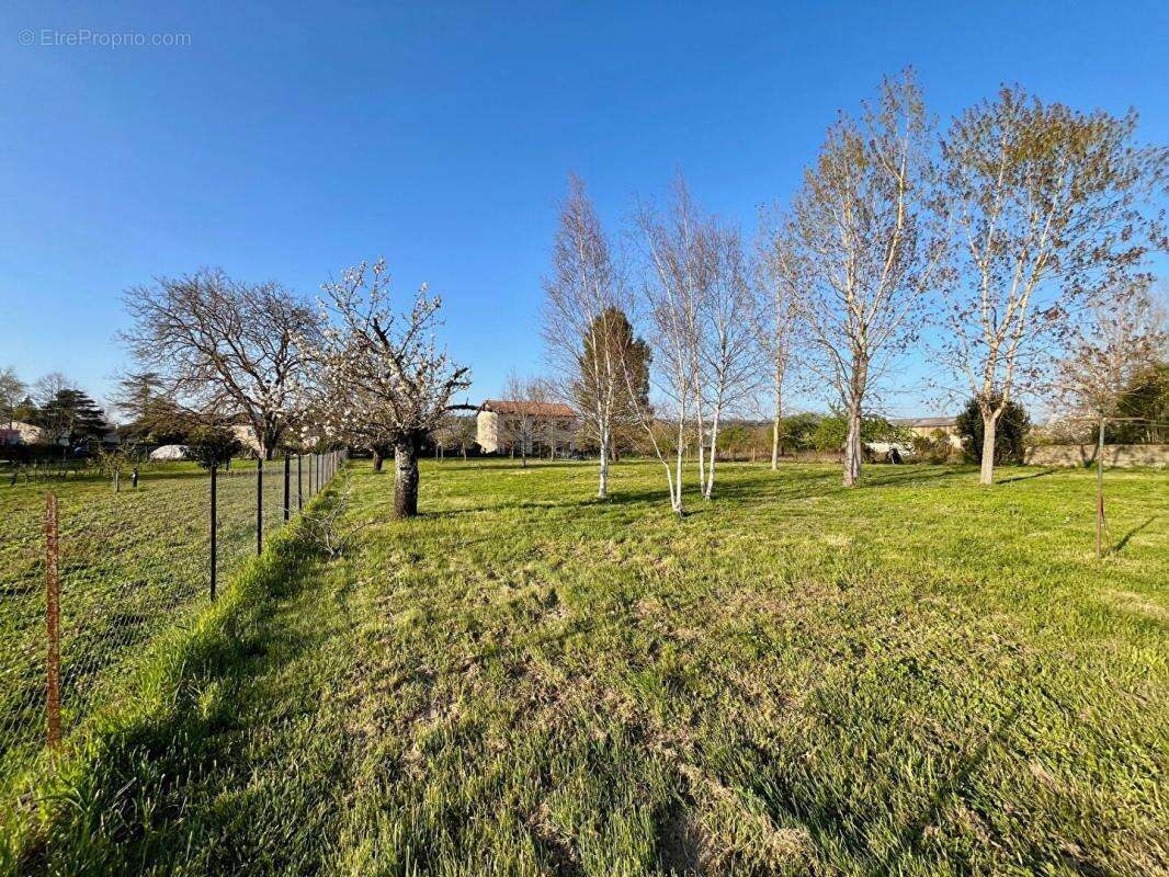 Maison à COLAYRAC-SAINT-CIRQ