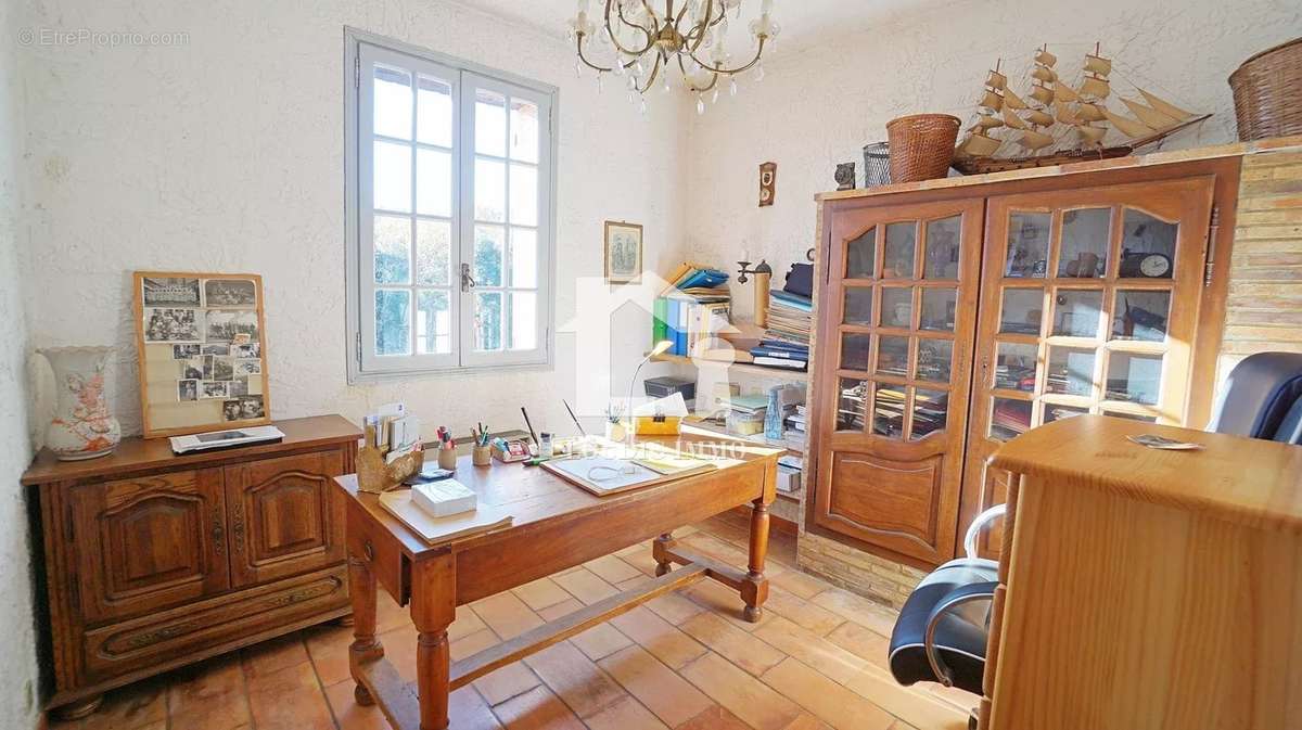 Maison à TOURRETTES-SUR-LOUP